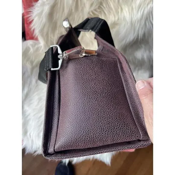 JM New York Doctor’s Bag Style Handbag with Adjustable Strap - Picture 7 of 9